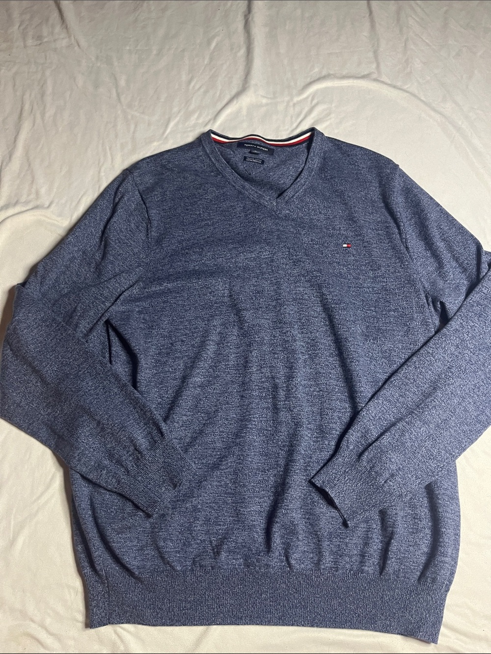 Tommy Hilfiger Vneck Sweater